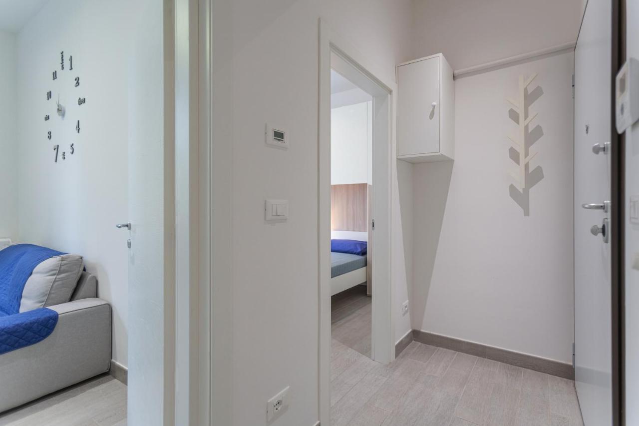 Bolognina Bright Apartment Near The Station Bologna Exterior foto